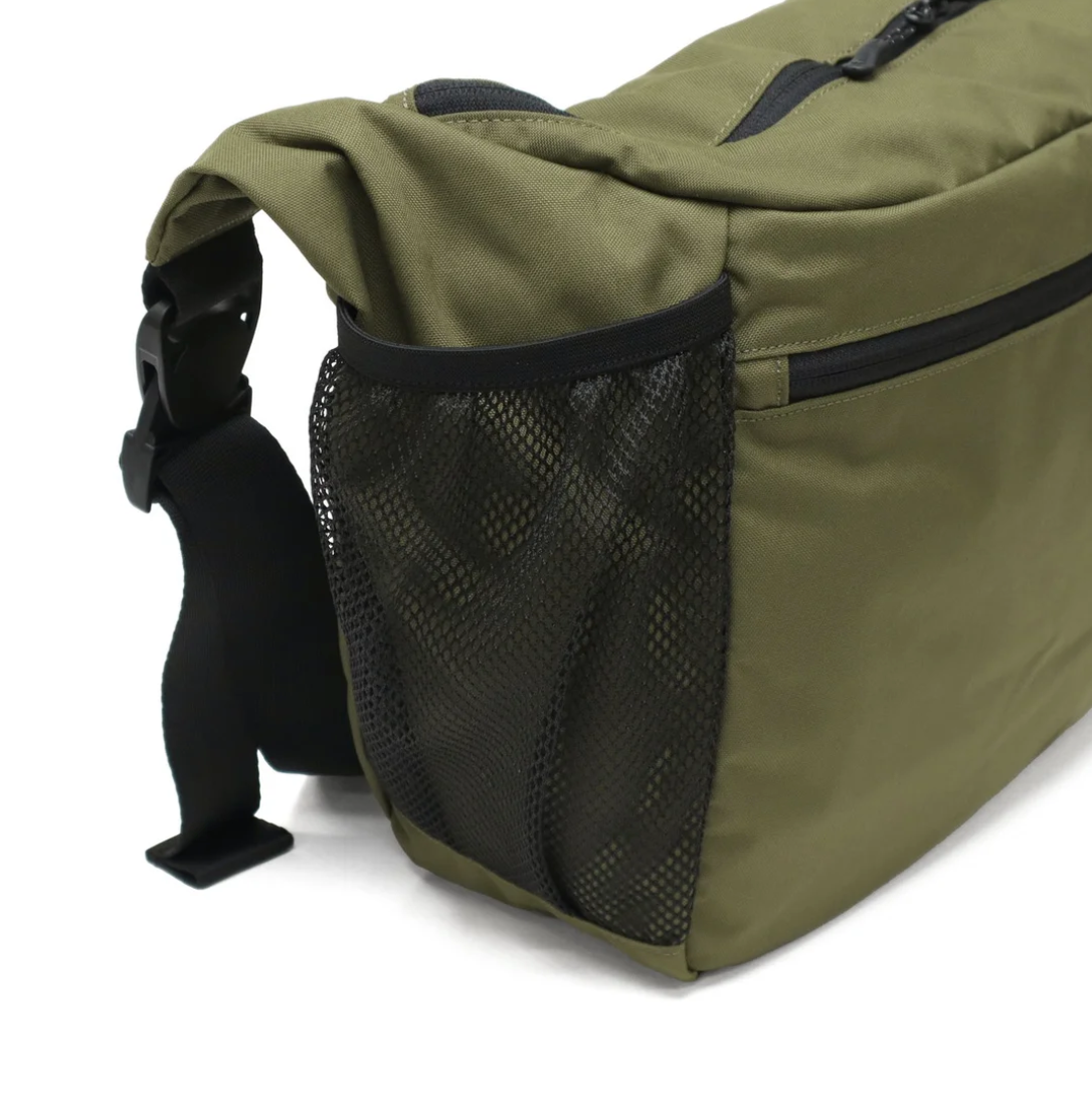 Everyday Use Middle Shoulder Bag - Olive