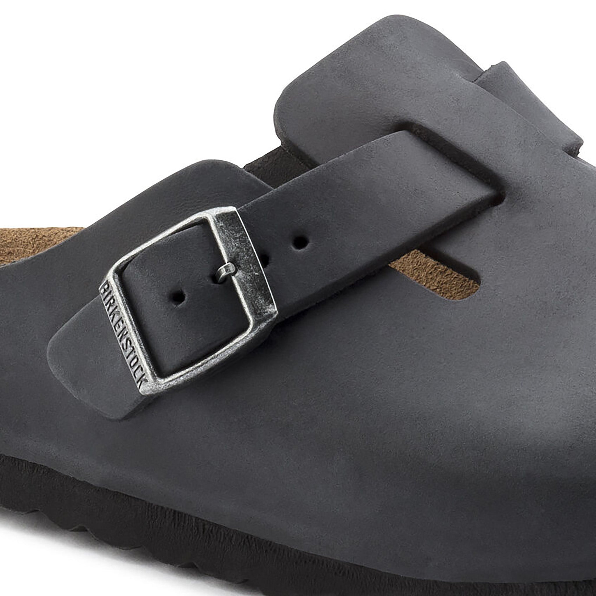 BIRKENSTOCK Boston Clogs - Oiled Leather Black