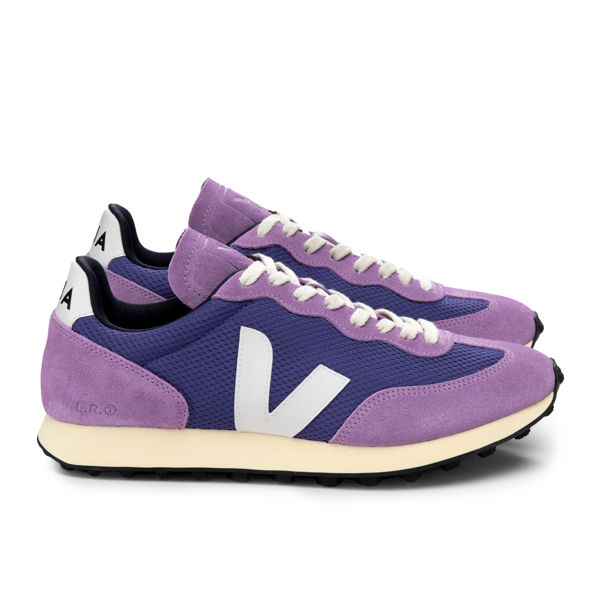 VEJA Rio Branco Alveomesh Trainer - Purple White