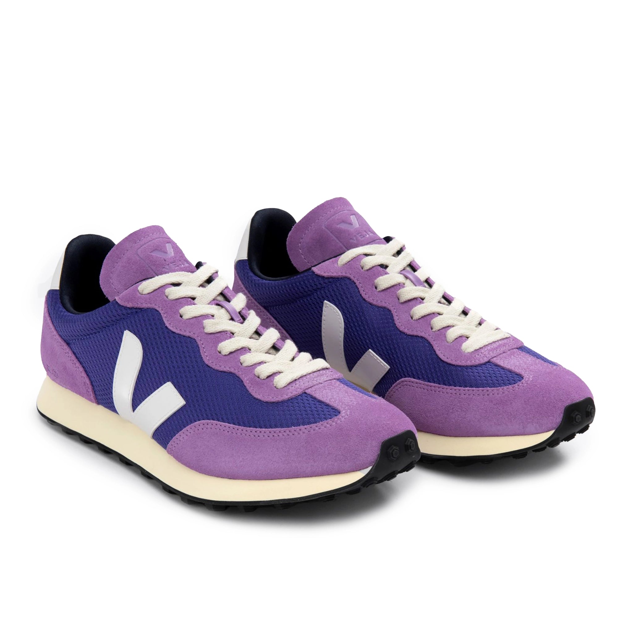 VEJA Rio Branco Alveomesh Trainer - Purple White