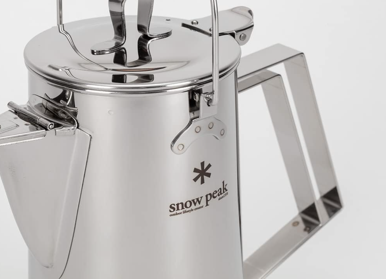 Snow Peak Classic Kettle 1.8L — view 3 of 4 | Burrows & Hare