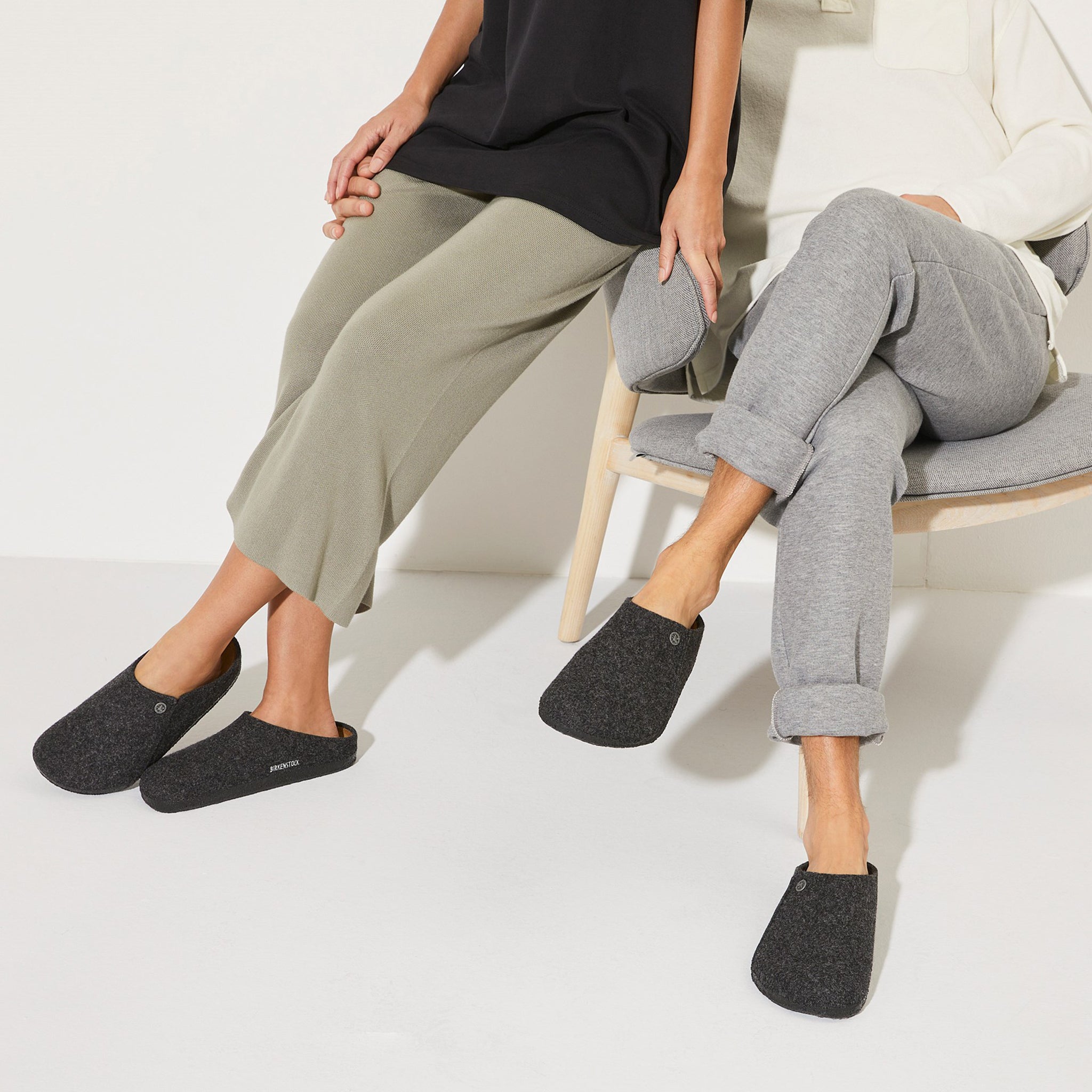 BIRKENSTOCK Zermatt Wool Felt Clogs - Anthracite