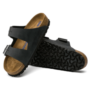 BIRKENSTOCK Arizona Sandal - Oiled Leather Black