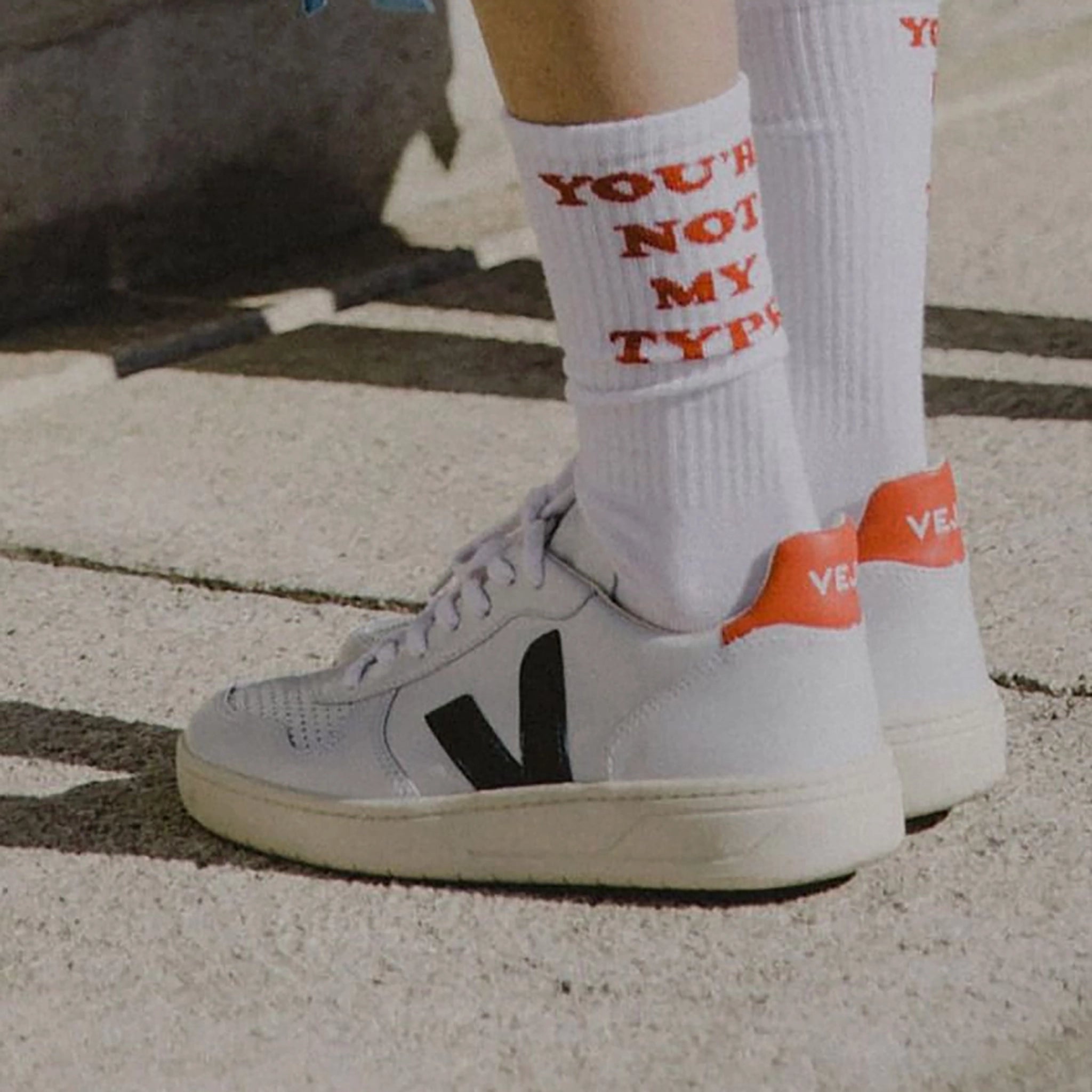 Veja V-10 Leather Trainer - Extra White / Nautico / Pekin - Burrows and Hare